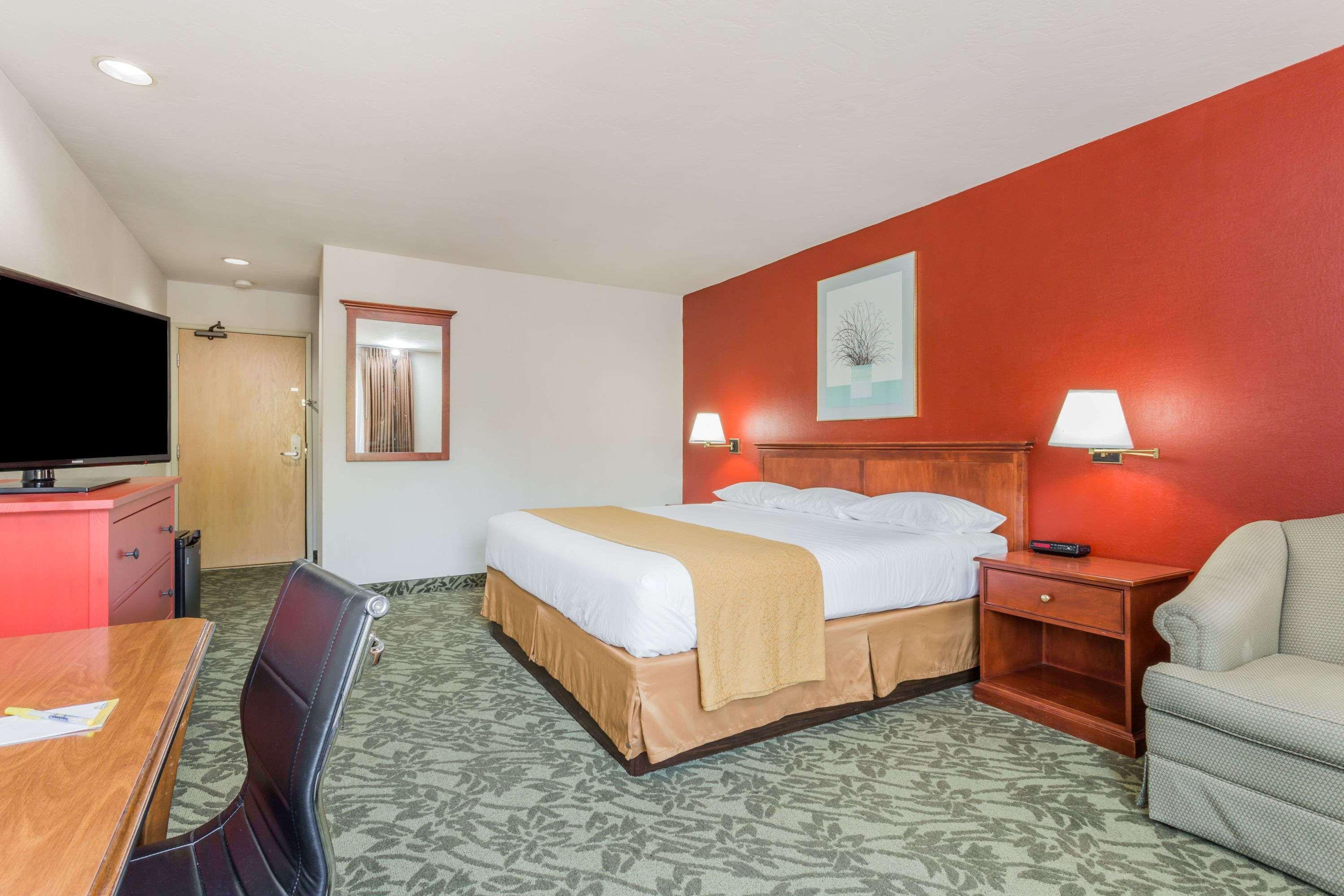 Days Inn By Wyndham Eugene Downtown/University Ngoại thất bức ảnh